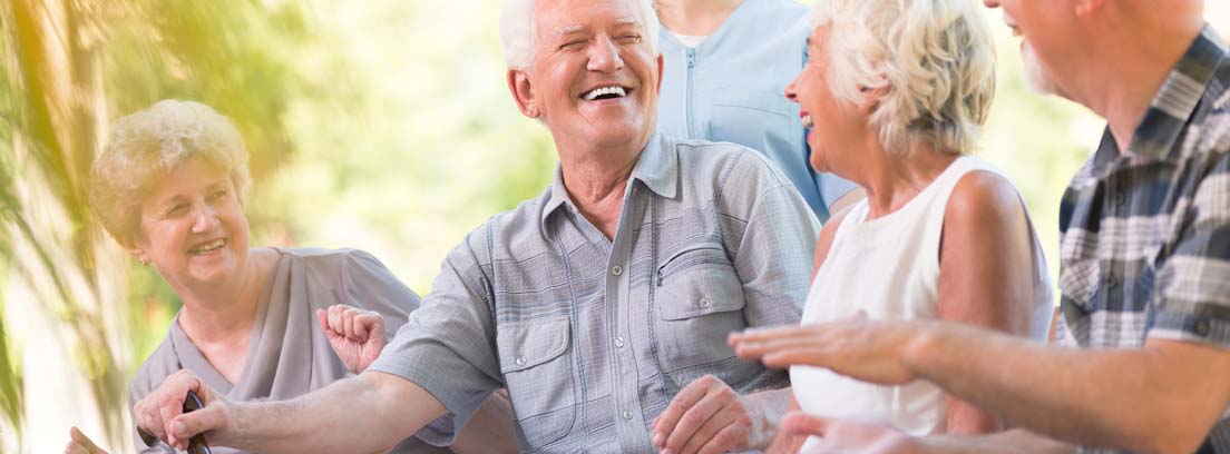 Tarjetas para mayores de 65 años