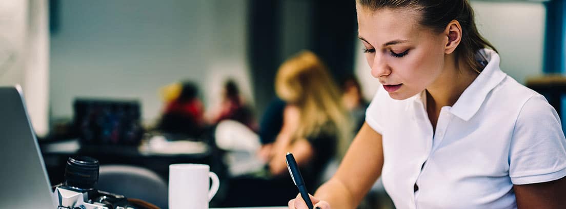 ¿La empresa puede cambiar el horario laboral?