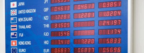 Consejos para cambiar divisas y ahorrar